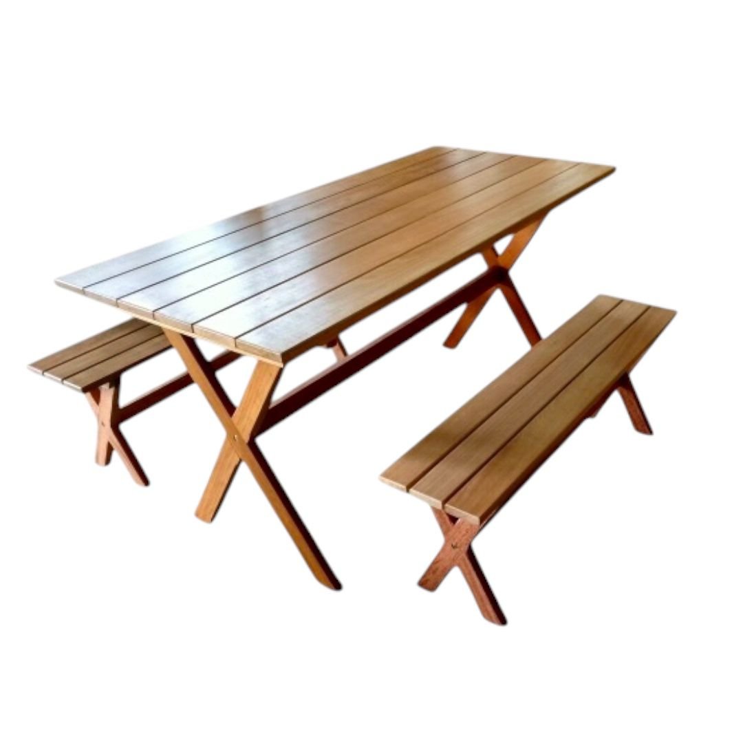 Conjunto Mesa e Bancos – Modelo X – 1,65m – Madeira
