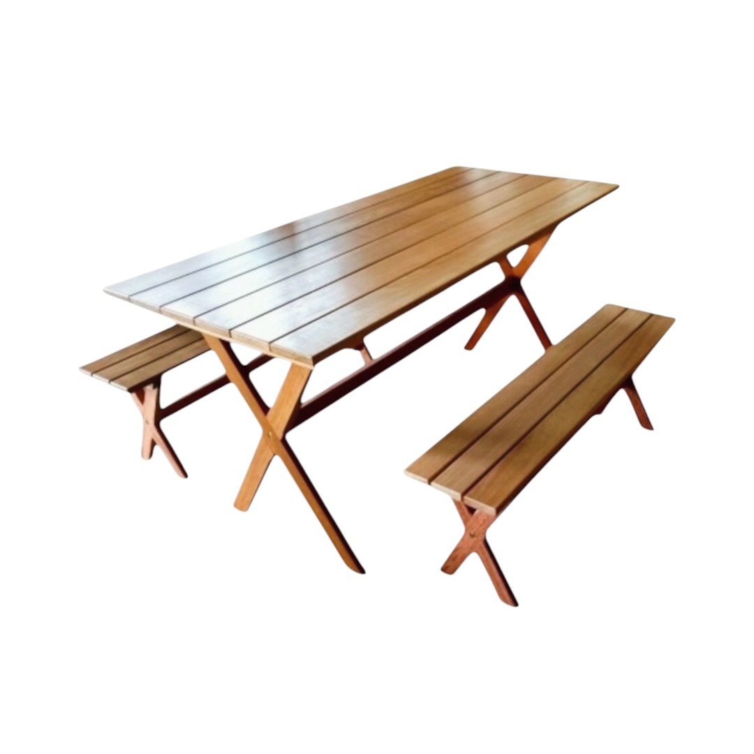 Conjunto Mesa e Bancos – Modelo X – 1,98m – Madeira