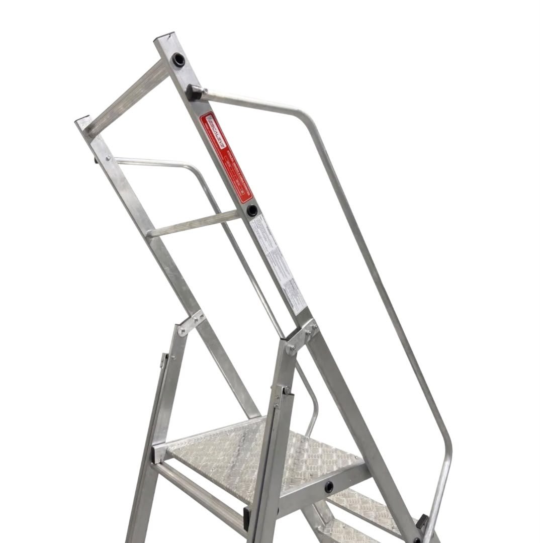 Escada Trepadeira Dobrável – 5 Degraus + Patamar 150cm - Imagem 2